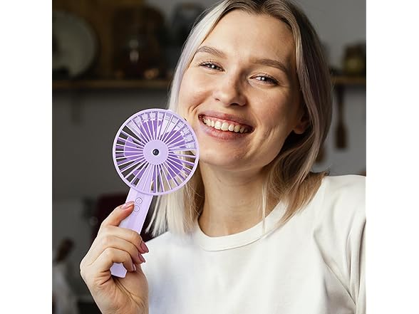 Paris Hilton Misting Fan