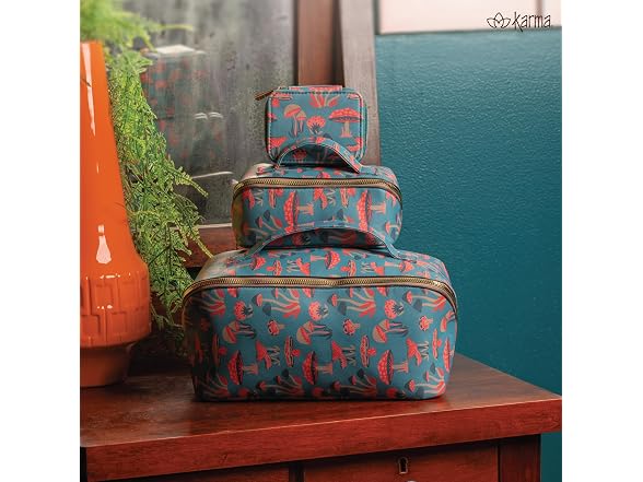 Karma Jumbo Travel Toiletry Bag Argyle