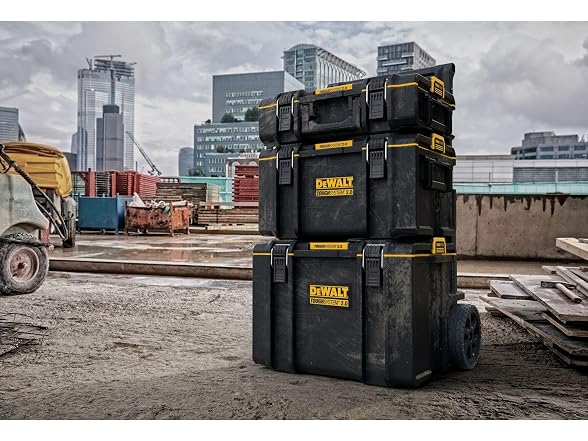 DEWALT TOUGHSYSTEM 2.0, Large Tool Box,