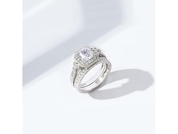 Amazon Essentials Platinum-Plated Sterli