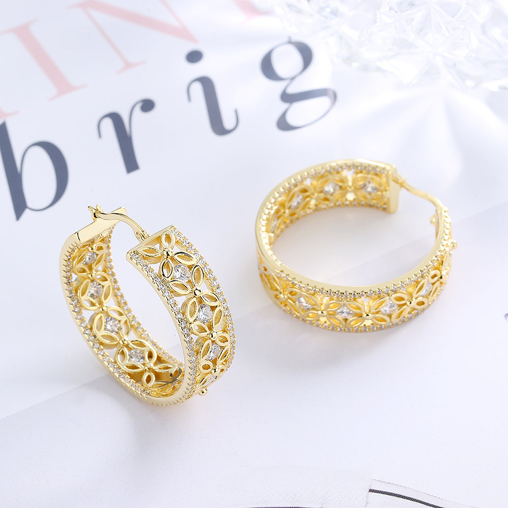 14K Gold Hoop Earrings - Gallery 4