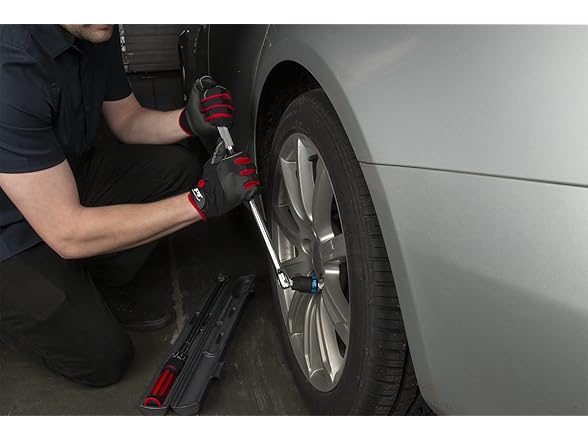 1/2" Ratcheting Breaker Bar Adapter