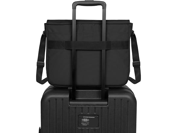 EASTPAK Delegate +