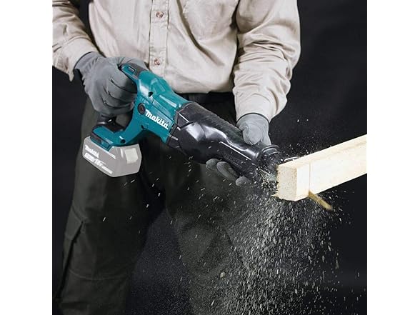 Makita XRJ04Z 18V LXT Lithium-Ion Reciprocating Saw