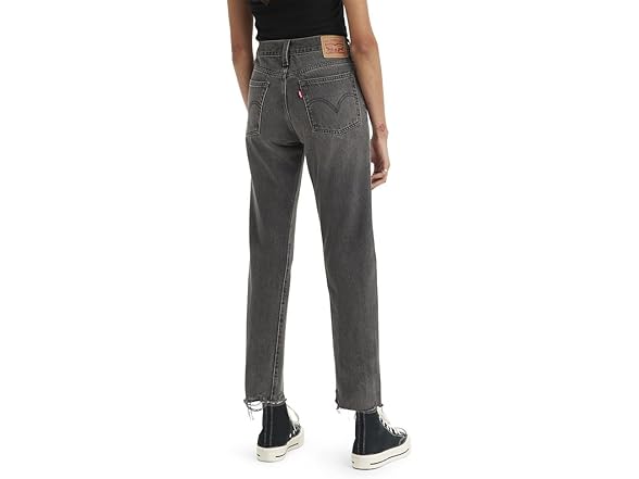 Levis Womens Premium Wedgie Straight Jeans