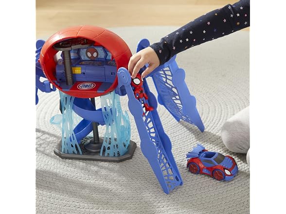 Marvel Spidey and His Amazing Friends Web-Quarters Playset