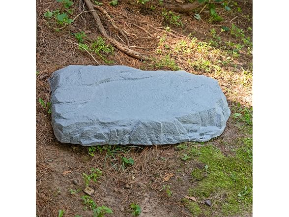 Sunnydaze 3.5” H Flat Faux Landscape Rock Cover
