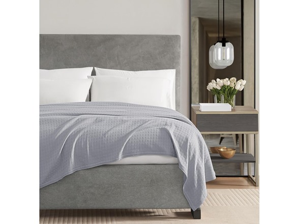 Vince Camuto Classic 100% Basket Woven Cotton Throw