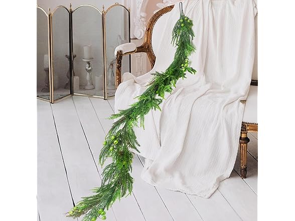 TISEMENT Norfolk Pine Cypress Garlands with Green Berry, 6Ft