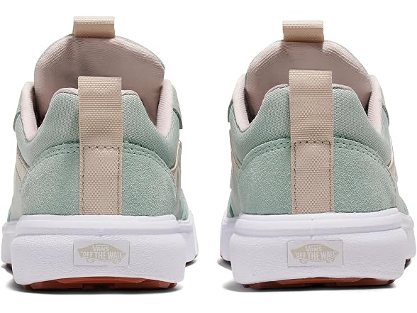 Vans Women's Range EXP Shoe - Athletic Fashion