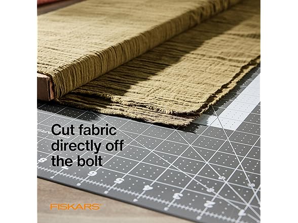 Fiskars Self Healing Cutting Mat 24x36