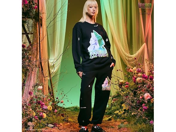 Samii Ryan (S) Wicked X Love Without Crewneck