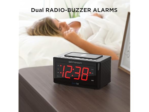Emerson Smartset Wireless Charging Alarm Clock Radio