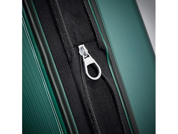 Samsonite Winfield 3 DLX Hardside 28" Luggage