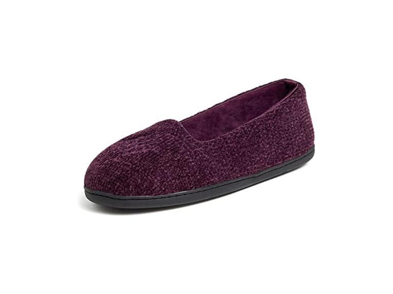 Dearfoams Women's Rebecca Lightweight Cozy Memory Foam Closed Back Slipper with Wide Widths, Aubergine Chenille, 7-8