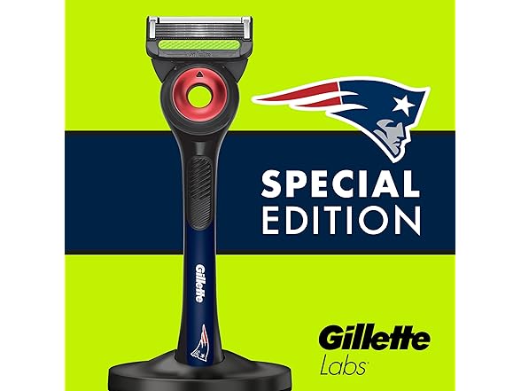 Gillette Labs NFL Patriots Razor, 4 Refills
