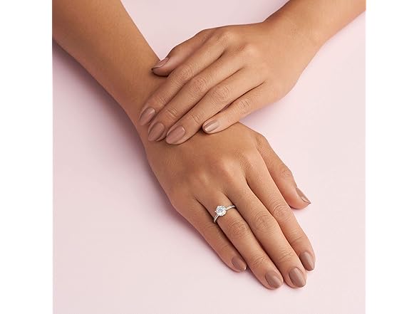 Pandora Clear Sparkling Crown Solitaire Ring - Promise Ring for Women - Sparkling Jewelry for Women - Sterling Silver with Clear Cubic Zirconia - Size 8.5 (Open Box)