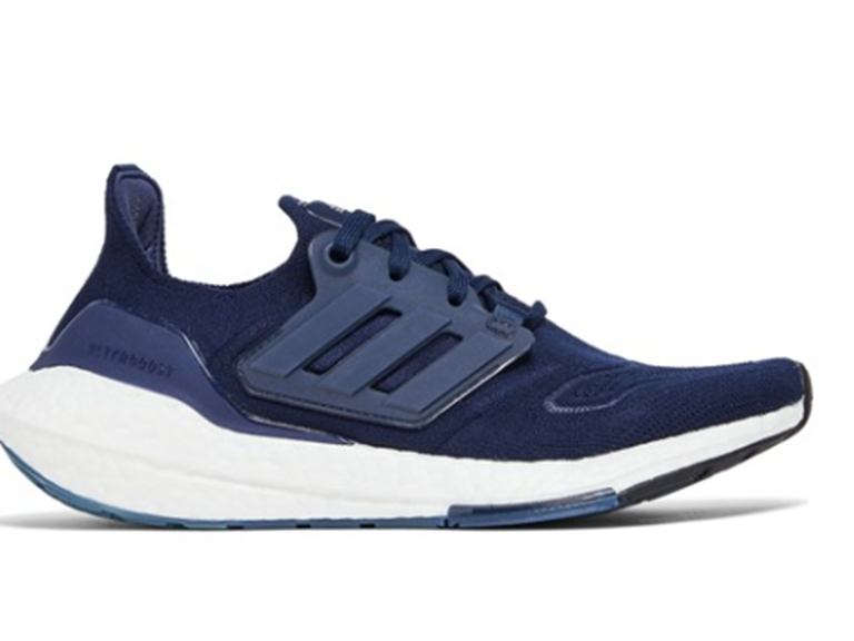 Adidas Women's Ultraboost 22 Shoes