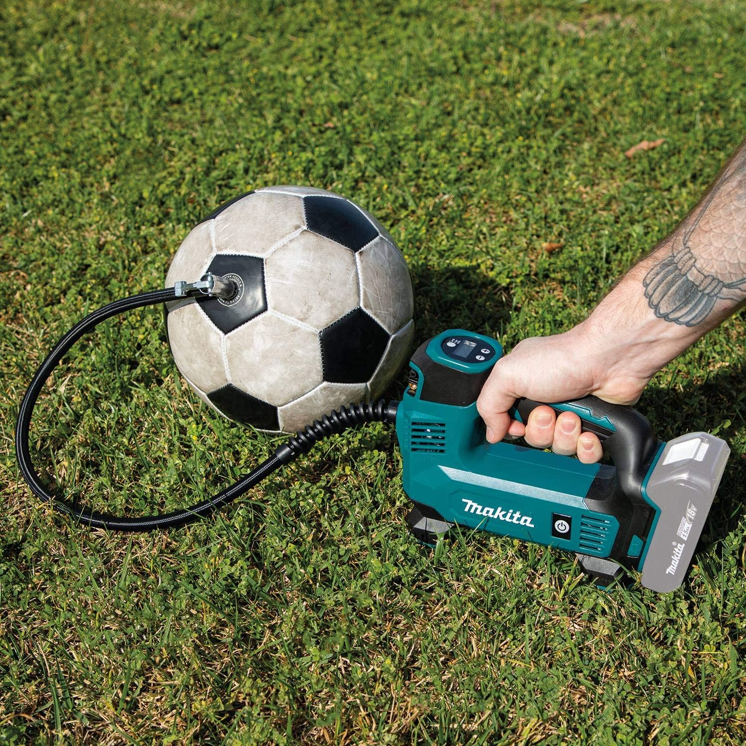 Makita DMP180ZX 18V LXT® Lithium-Ion Cordless Inflator (Open Box) - Gallery 11