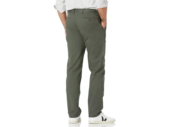 Amazon Essentials Men's Flat Front Chino