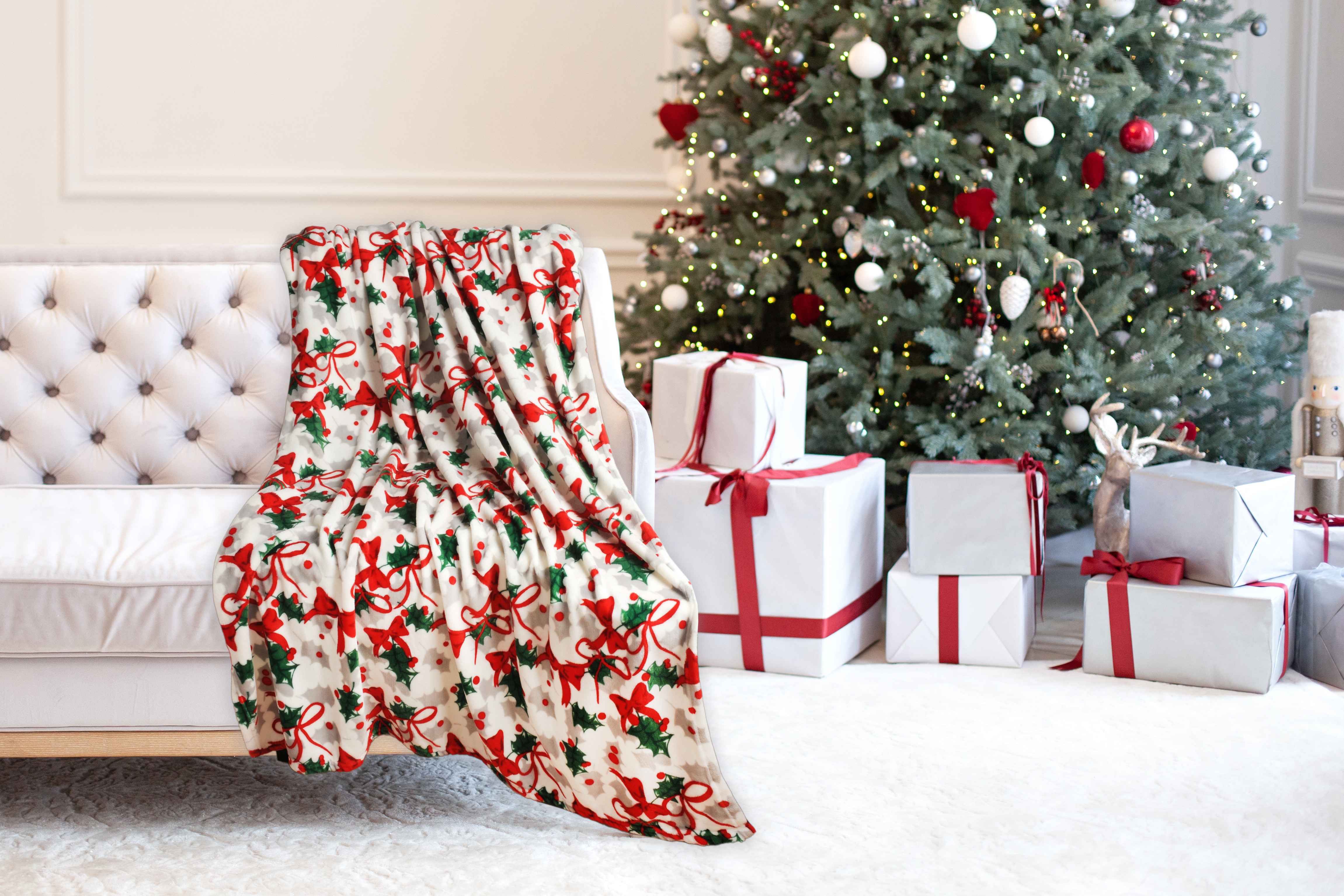Holiday Plush Flannel Throw Blanket - Gallery 27