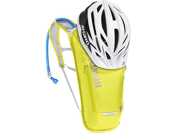 CamelBak Classic Light Bike Pack (70oz)