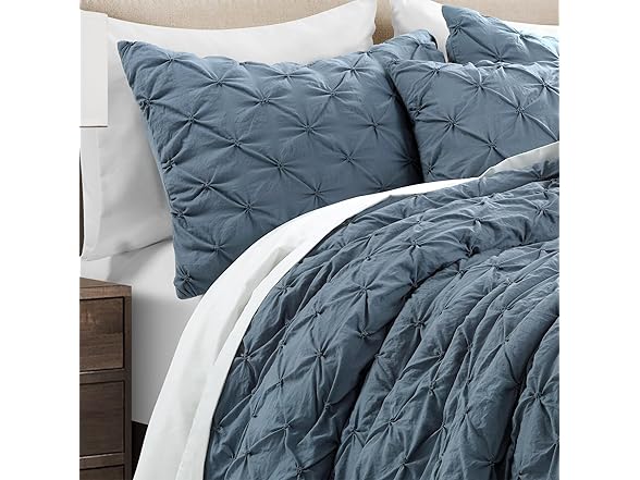 Lush Decor Ravello Pintuck Comforter Set