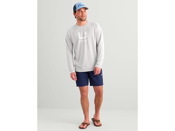 HUK Men's Standard Icon Crew Fishing Shirt