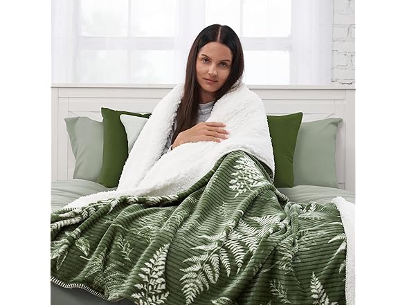Northwest Ashford Home Cozy Twin Throw