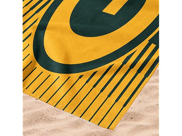 GREEN BAY PACKERS Jacquard Beach Towel