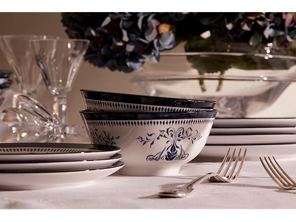 LEMIEUX ET CIE Bruges 4-Piece Salad Plate Set Porcelain Blue