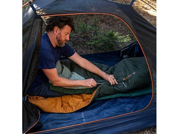 Kelty Cosmic Synthetic Fill 40 Degree Sleeping Bag