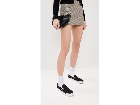 Vans Unisex Slip Sneakers