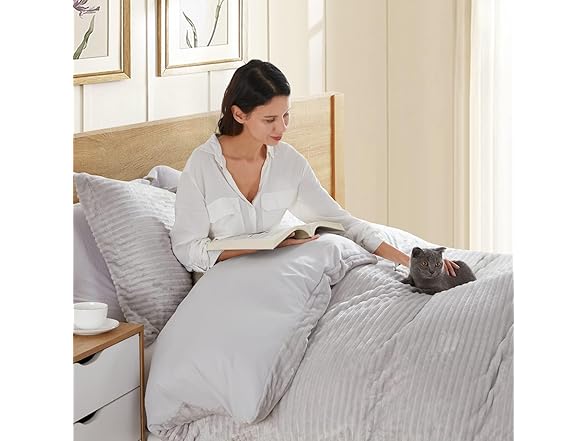 Hearth & Harbor Premium Flannel Duvet Cover Set