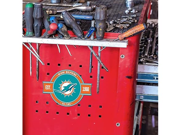 Miami Dolphins Badge Magnet