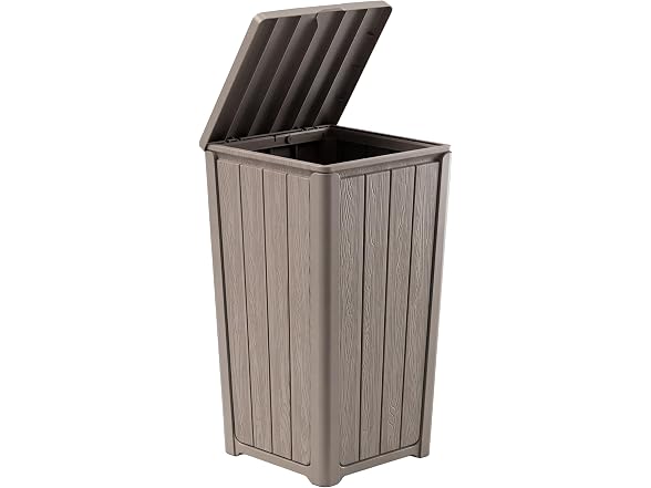 EFU 55 Gallon Outdoor Trash Can with Lid