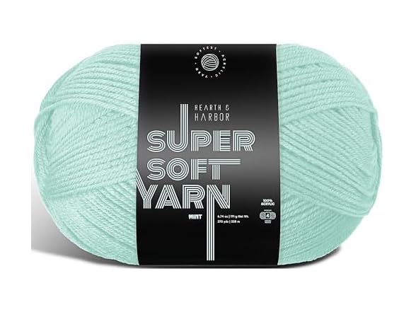 Hearth & Harbor Acrylic Yarn 370 yards Mint