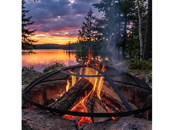 Sunnydaze 24" Round Fire Pit Spark Screen Cover
