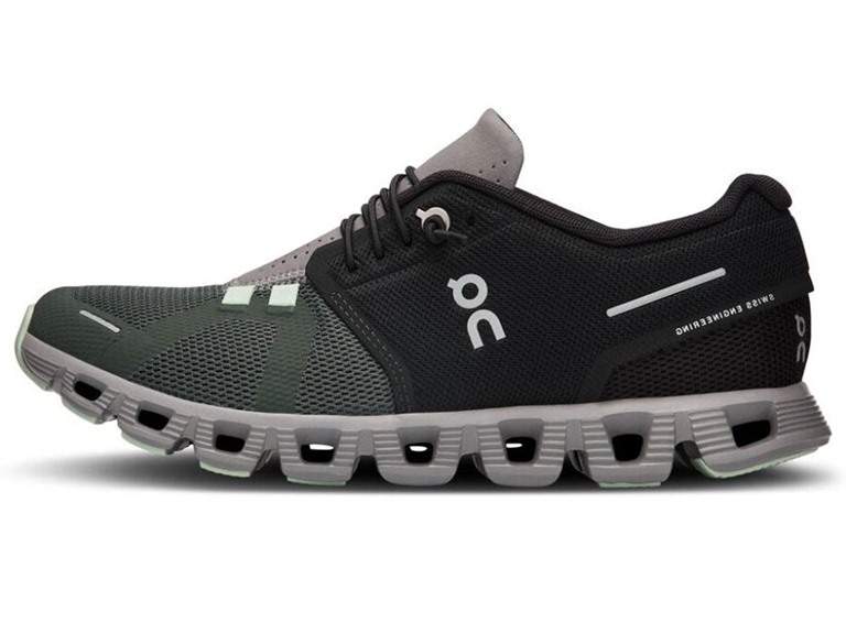 On Running Cloud 5 Women's Shoes Black/Lead Size 11