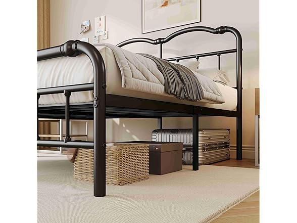 ZIYOO Vintage-Inspired 14" King Metal Bed Frame