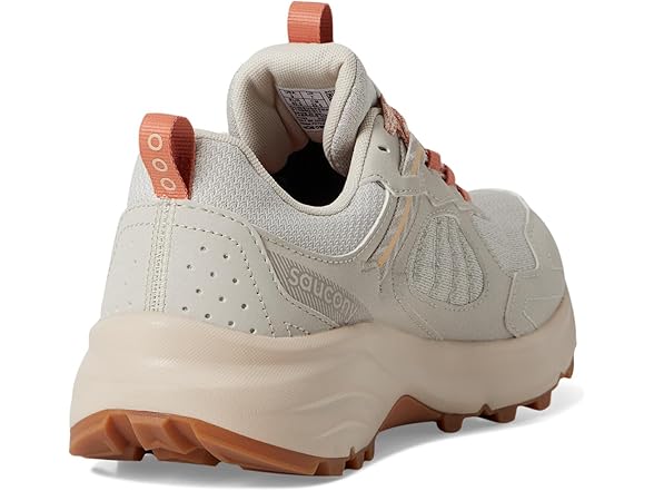 Saucony Women's Excursion Tr17 GTX Sneaker (5.5)