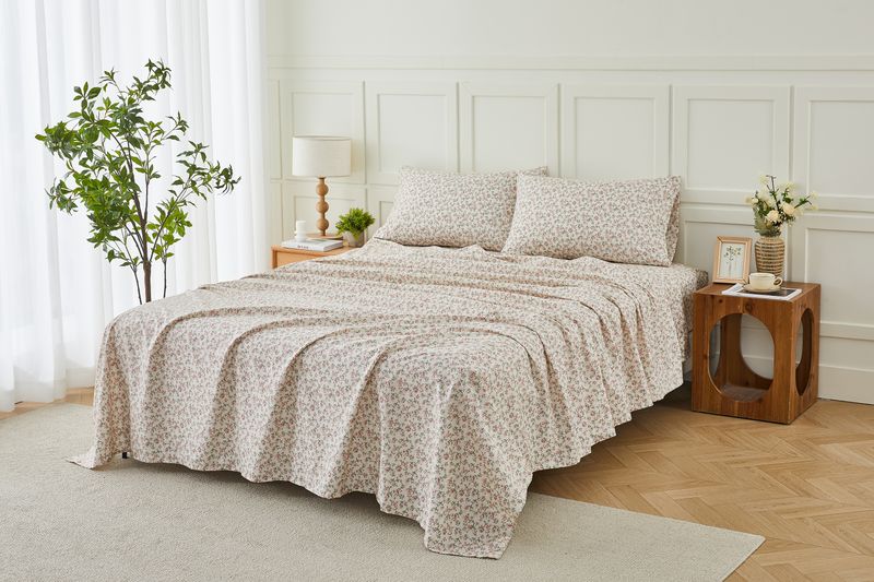 Kathy Ireland Printed 4-Piece Sheet Set - Gallery 16