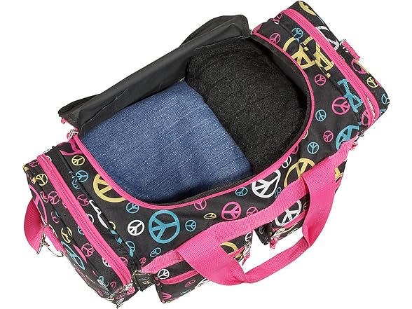 Rockland 19" Polyester Duffel Bag, Pink Giraffe