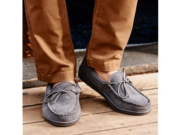 Minnetonka Men's Pile Lined Hardsole Sli