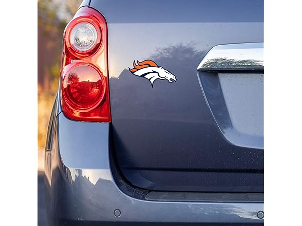 New England Patriots Short Sport Decal