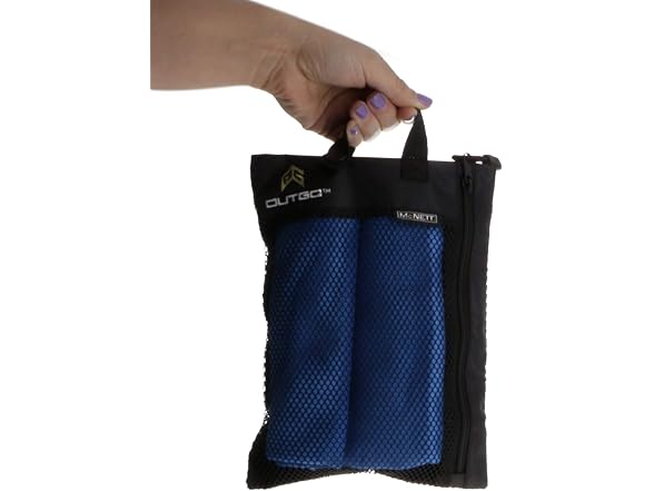 GEAR AID Quick Dry Microfiber Towel for Trave