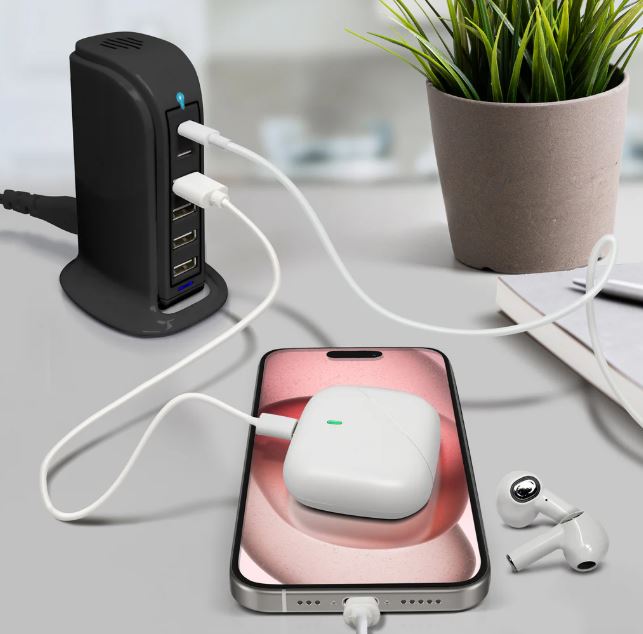 Aduro PowerUp PD Multi Port Charging Station - Gallery 22