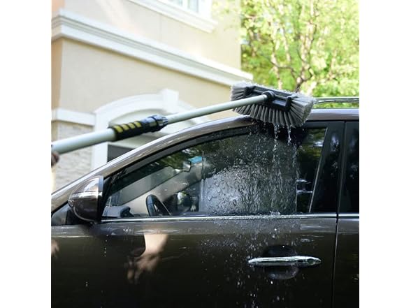 CARCAREZ Flow Thru Dip Car Wash Brush