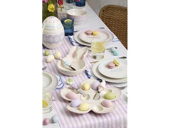 Oneida Bunny Hop Dinner Plates, Set Of 4