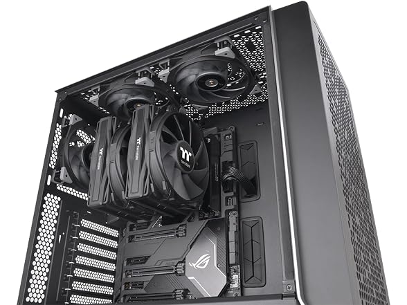 Thermaltake TOUGHAIR 710 Black | Air